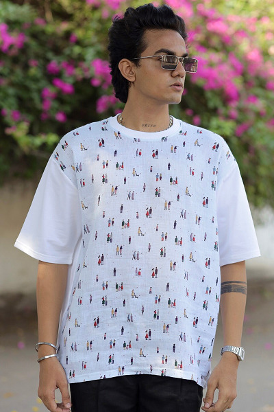 9 Stylish Models of Oversized T-Shirts for Gents and Ladies