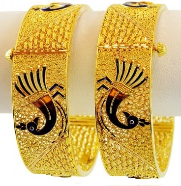 9 Beautiful Designs of Gold Bangles with Stones for Trendy Look