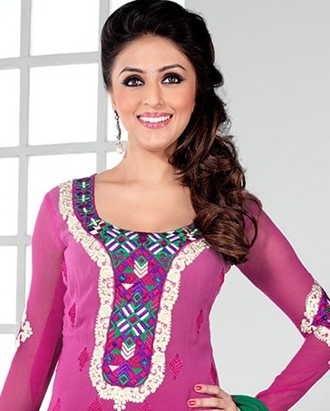 30+ New Indian Fashion Churidar Neck Designs in 2023