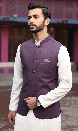 9 Latest Models of Kurtas With Waistcoat For Perfect Festive Look