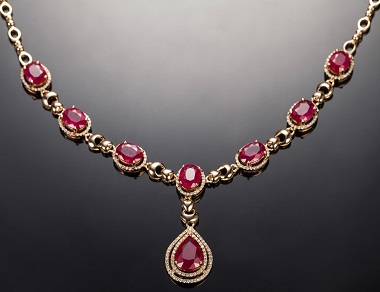 15 Beautiful Ruby Necklace for Women - Latest Designs