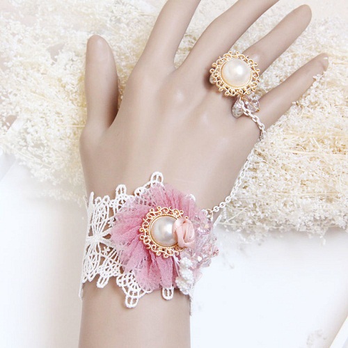 15 Creative Designs of Handmade Bangles for Trendy Look