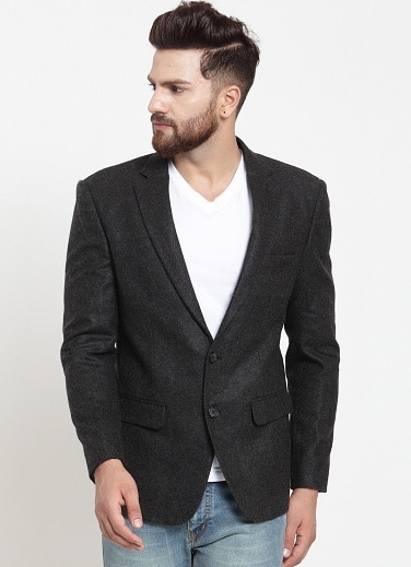 9 New Styles of Woolen Blazers for Men and Women in Trend