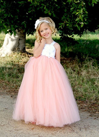 9 Stunning Collection of Tulle Dresses for Women in Trend