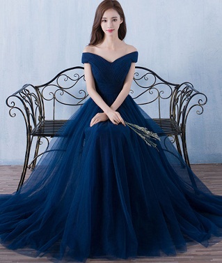 9 Stunning Collection of Tulle Dresses for Women in Trend