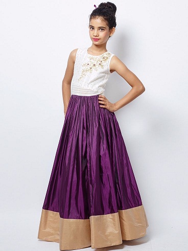 15 Stylish and Trendy Gown Frocks for Women and Kid Girl | I Fashion Styles