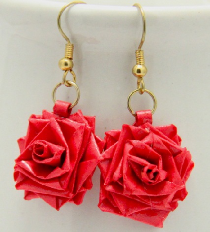 15 Simple and Latest Paper Quilling Earrings Designs