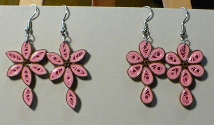 15 Simple and Latest Paper Quilling Earrings Designs