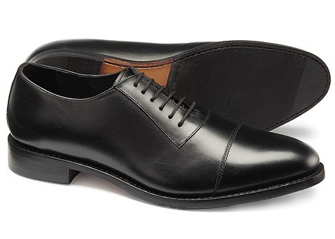 10 Best Comfortable Office Shoes for Men and Women in India
