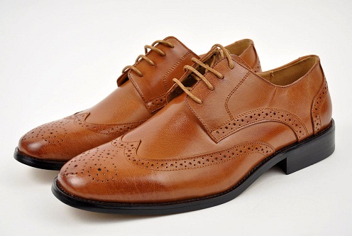 10 Best Comfortable Office Shoes for Men and Women in India