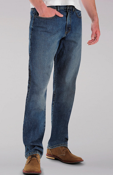 9 Latest Collection of Loose Fit Jeans For Men and Women