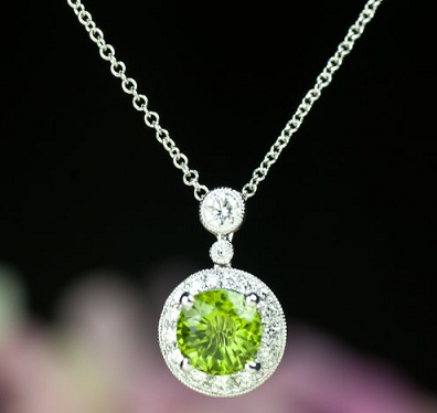 15 Different Types of Chain Necklace Models for Fashionable Look