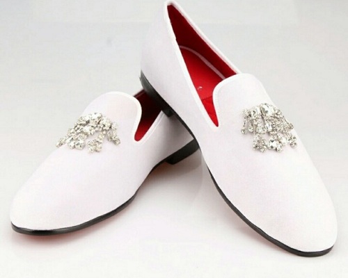 10 Stylish Collection of White Colour Loafers for Men and Women
