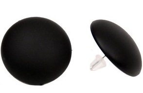 9 Different Types of Black Earrings for Men and Women