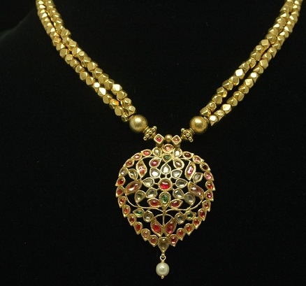 9 Most Beautiful Armlet Designs: Adorn Your Arms with Elegance