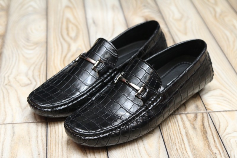 9 Latest Designer Loafers For Men and Women in Fashion | I Fashion Styles