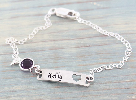 10 Stunning Designs of Name Bracelets for Men and Women
