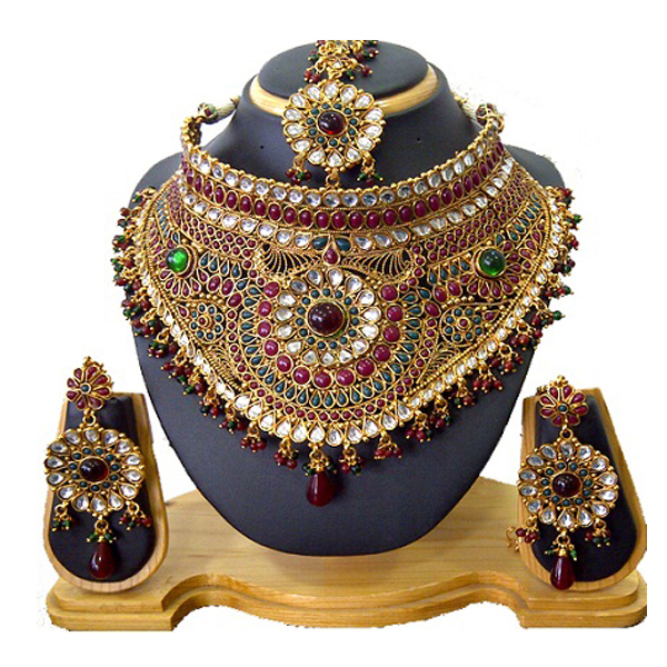 9 Trending Designer Jewellery Designs for Stunning Look