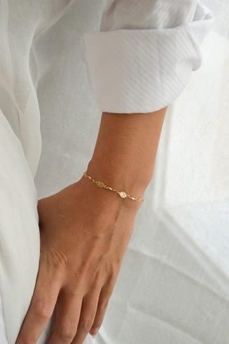 9 Stylish Gold Plated Bracelets in Different Designs | I Fashion Styles