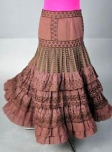 15 Trending Broomstick Skirts for Ladies with Beautiful Look