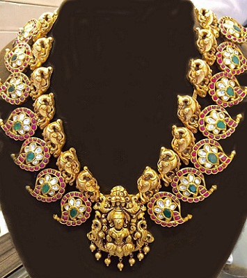 Temple Jewellery Necklace Sets: 9 Stunning and Trendy Designs