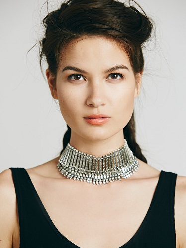 Top 9 Stylish Metal Chokers for Women in Trend