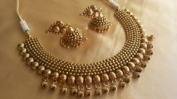 9 Stunning Choker Set Designs for Women in Trend