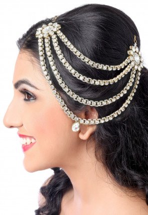 9 Traditional Side Maang Tikka Designs in Trend | I Fashion Styles