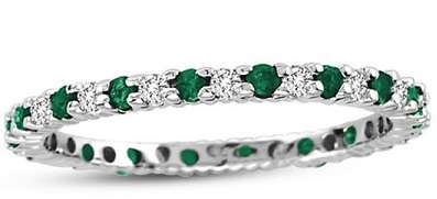 15 Stunning Emerald Ring Designs for Men and Women
