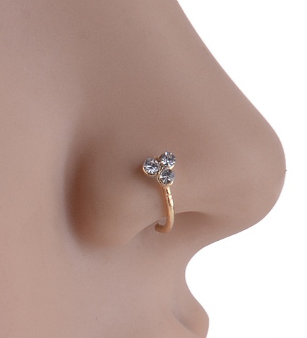 9 Stunning Clip on Nose Pin Designs for Ladies in Fashion
