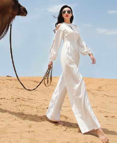 9 Trendy Models of White Jumpsuits for Women with Elegant Looks