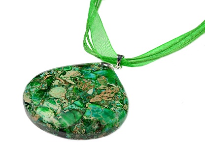 9 Beautiful Designs of Gemstone Pendants for Women | I Fashion Styles