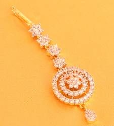 9 Latest Punjabi Maang Tikka Designs in Traditional | I Fashion Styles