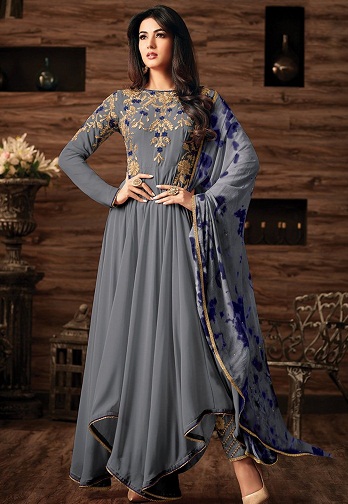 15 Traditional Anarkali Frocks for Women with Modern Look