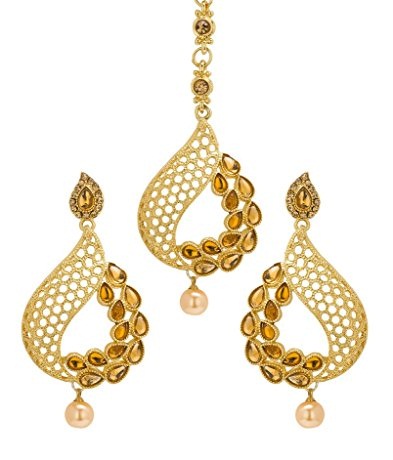 9 New Designs of Maang Tikka with Earrings in Different Metals