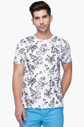 9 New Designs of Printed T Shirts For Men and Women in Fashion