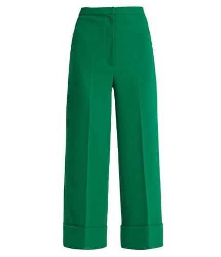 10 Different Shades of Green Trousers for Men and Women