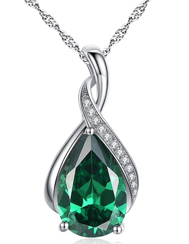9 Stylish Designs of Emerald Pendants with Images