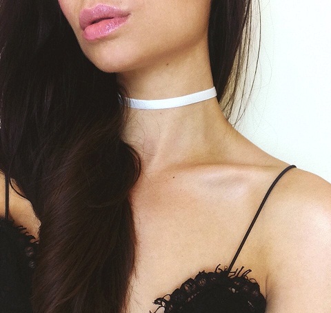 9 Latest &amp; Fashionable White Choker Designs | I Fashion Styles