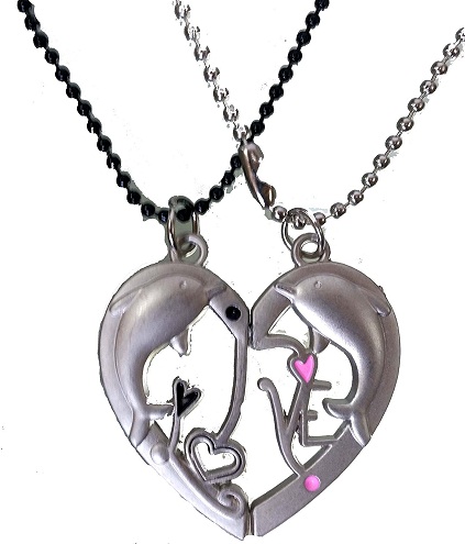 15 Unique Love Locket Designs For Men and Women