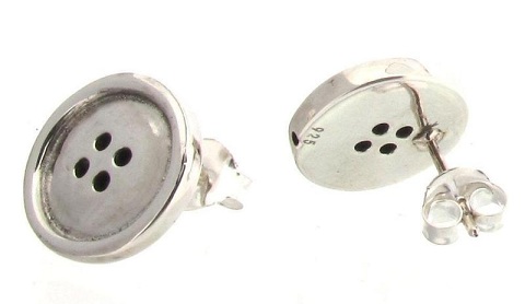 9 Trendy and Stunning Button Earrings Collection