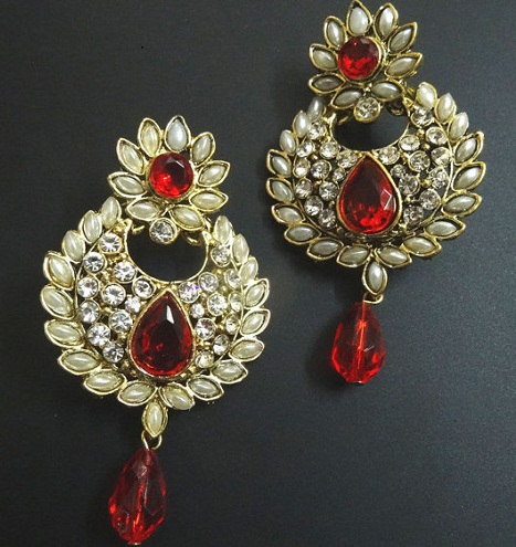 9 Latest Red Earrings in Different designs | I Fashion Styles