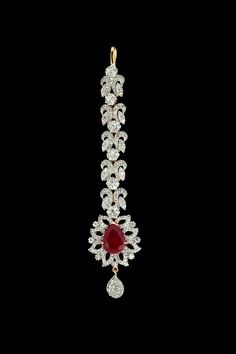 Top 9 Beautiful Indian Bridal Maang Tikka Designs