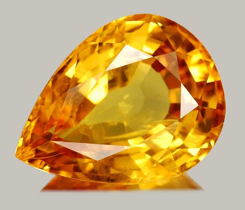 9 Different Shades of Topaz Birthstones and Its Jewellery Designs