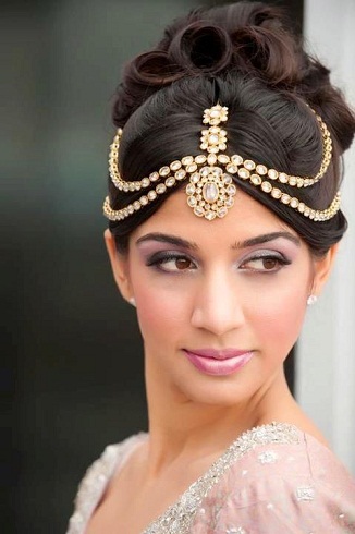 9 Latest Designs of Maang Tikka with Chain - Stunning Collection