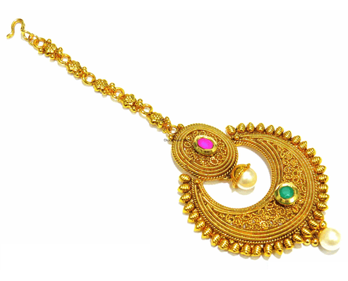 9 Latest Designs of Maang Tikka with Chain - Stunning Collection