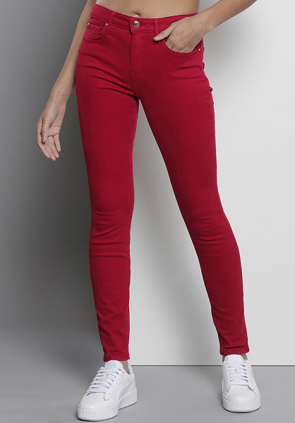 9 Stylish Collection of Red Jeans for Men and Women