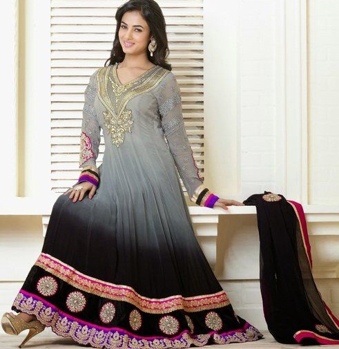 9 Trendy Collection of Grey Salwar Suits for Beautiful Look
