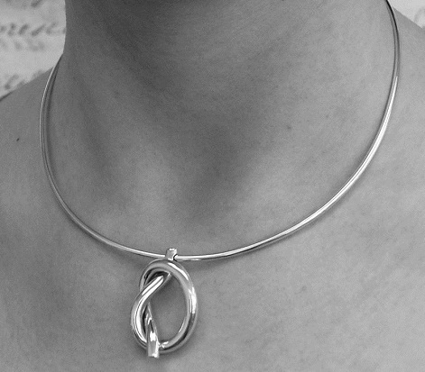 9 Latest Designs of Silver Chokers for Fashionable Look