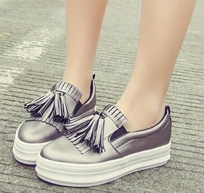 20 Trending Models of Slip On Shoes for Men and Women